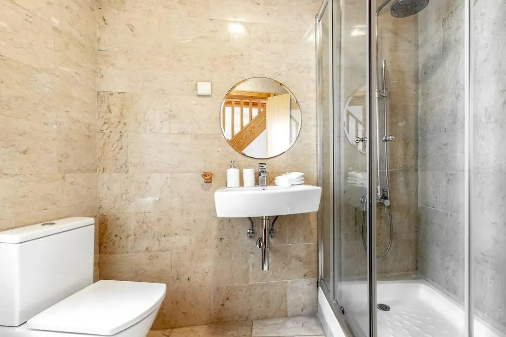 Inloveapartments - Duplex At Alfama Lisbon 0*,